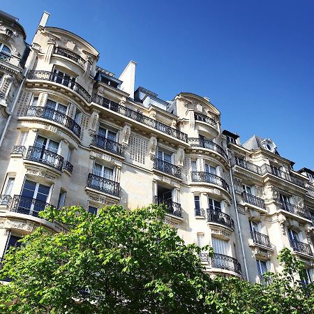 Outstanding 2 Bedrooms With A Terrific Eiffel Tower View Párizs Kültér fotó