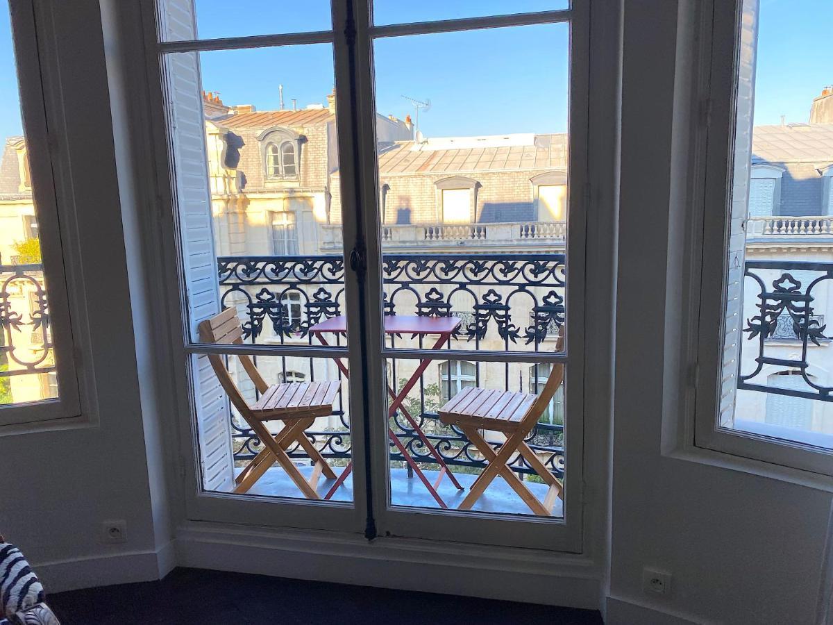 Outstanding 2 Bedrooms With A Terrific Eiffel Tower View Párizs Kültér fotó